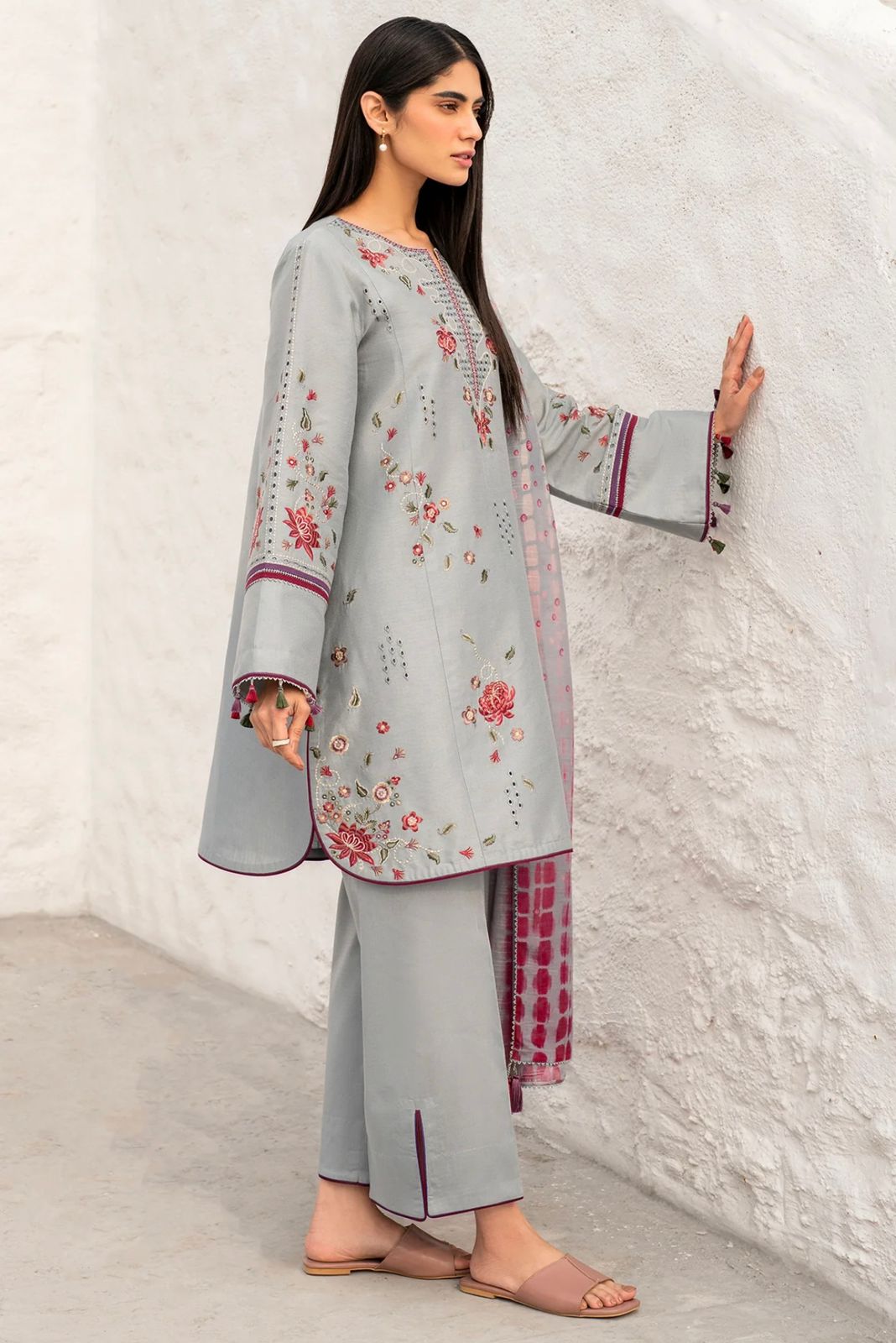 Premium Lawn Embroidery