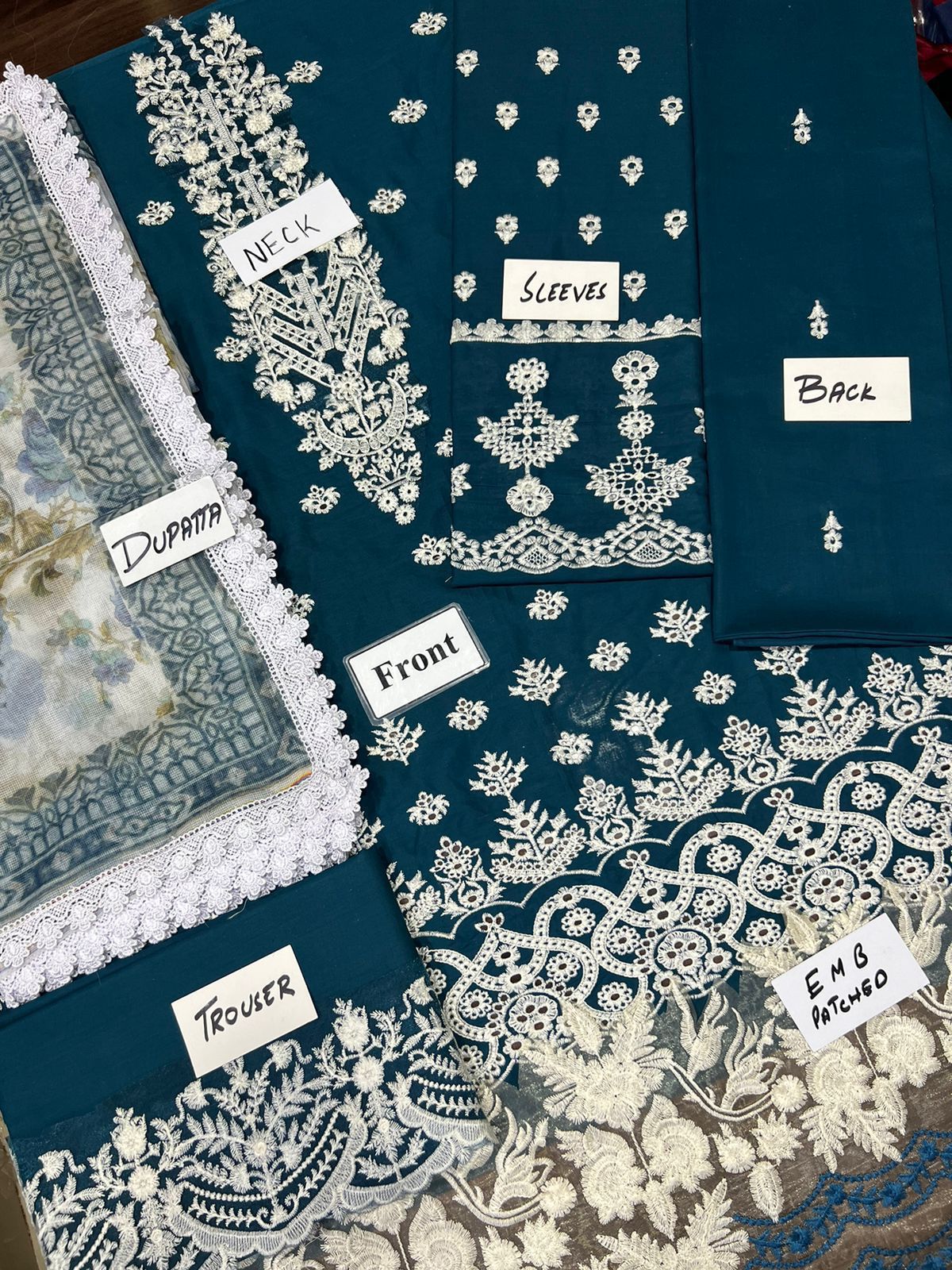 Luxury 3pc Embroidery Suit