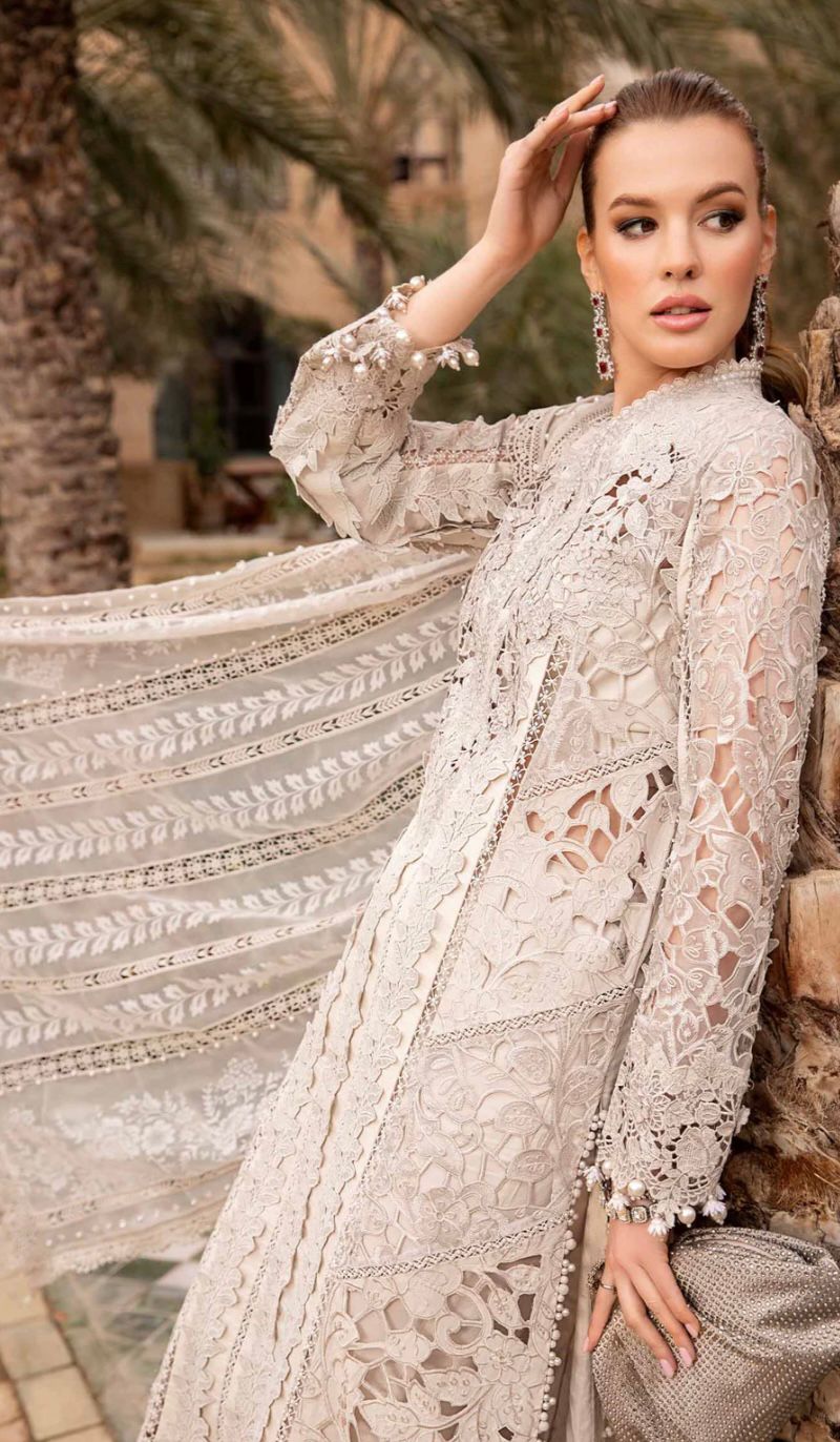 Luxury 3pc Embroidery Suit