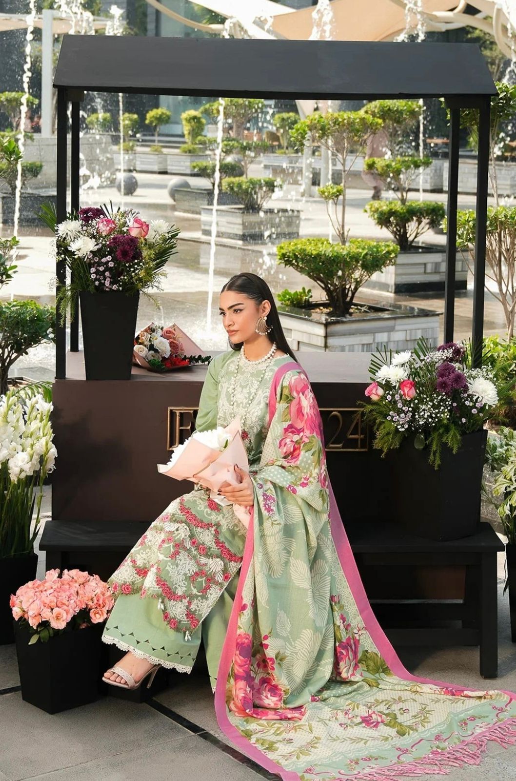 Luxury 3pc Embroidery Suit