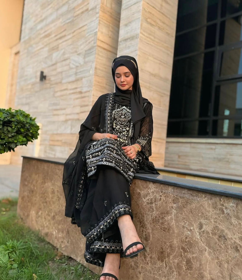 Luxury 3Pc Fancy Suit