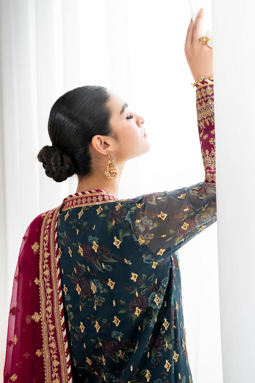 Luxury 3pc Embroidery Suit