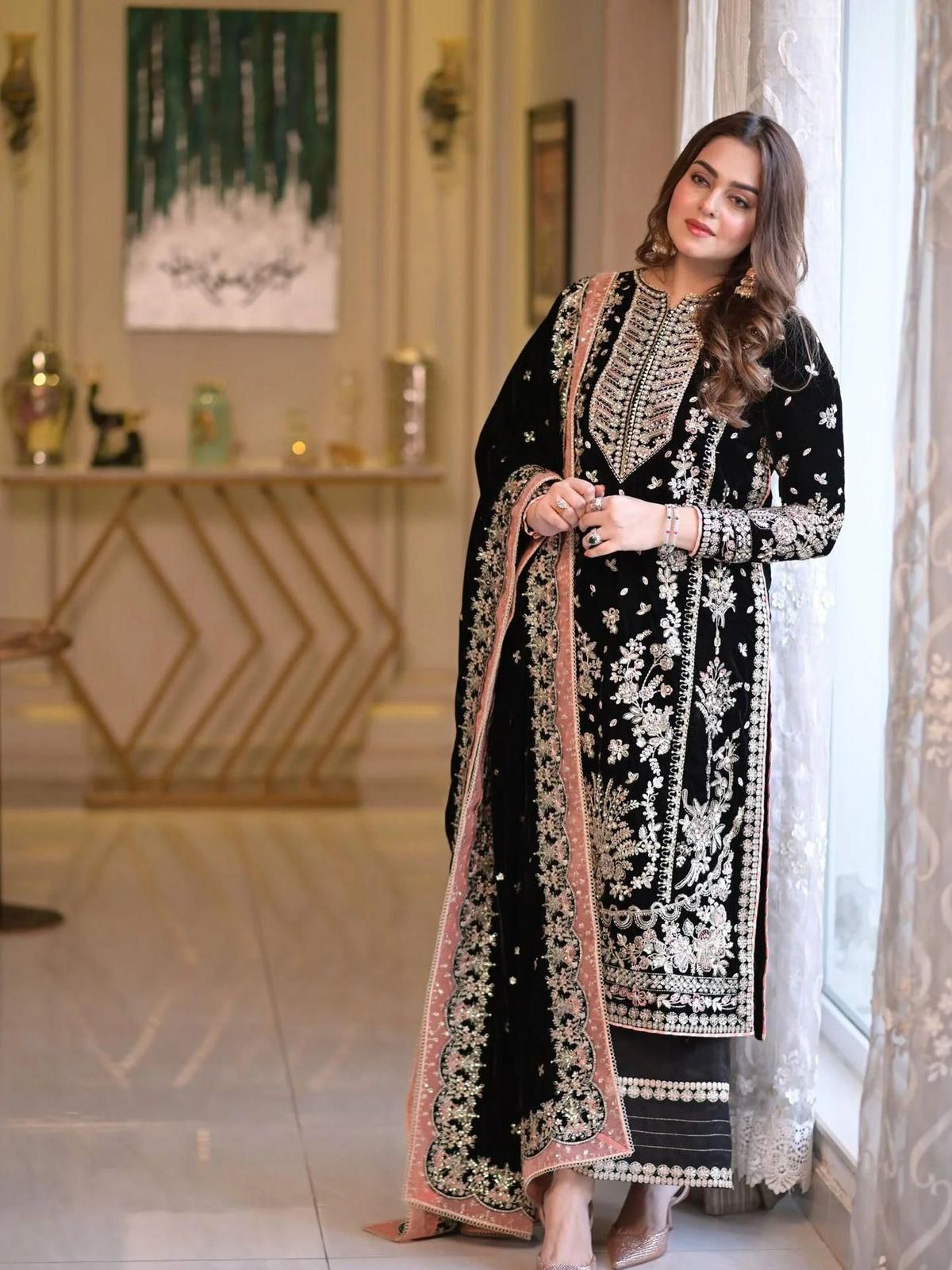 Luxury 3Pc Embroidery Suit