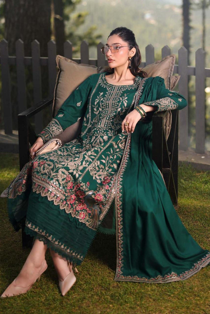 3Pc Embroidery Suit