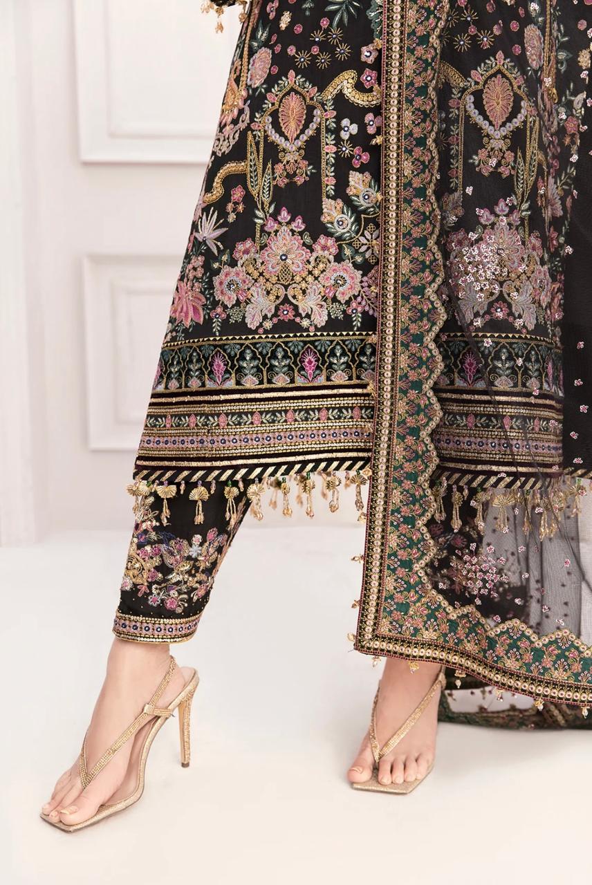 Luxury 3Pc Embroidery Suit